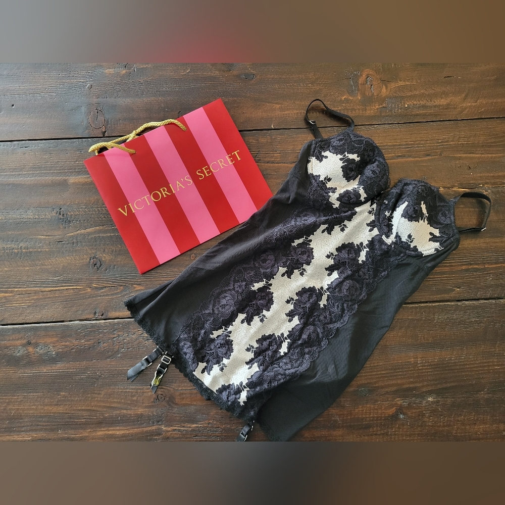 Victoria's Secret Black and Cream Floral Chemise